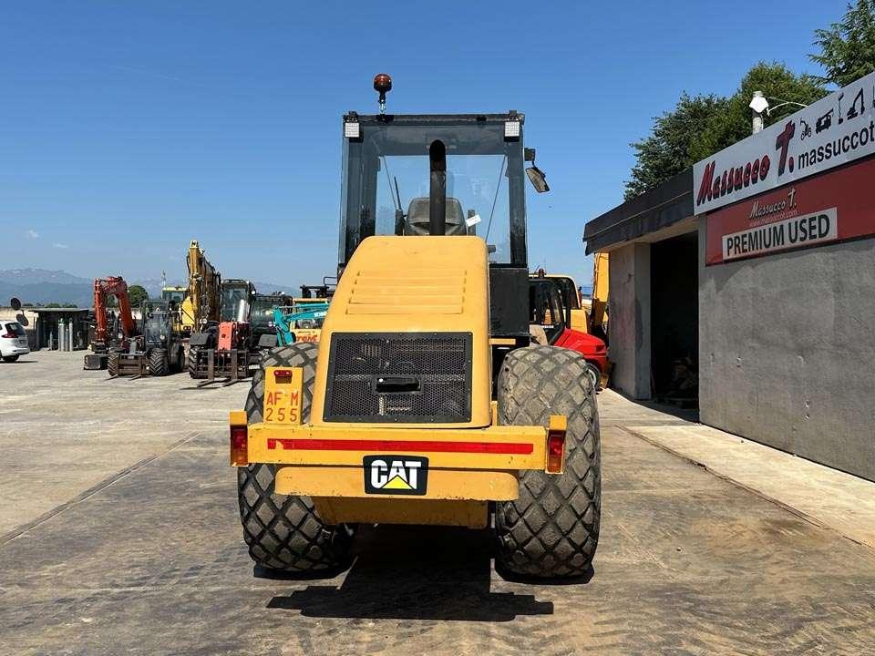 Caterpillar CS-533E Photo 21