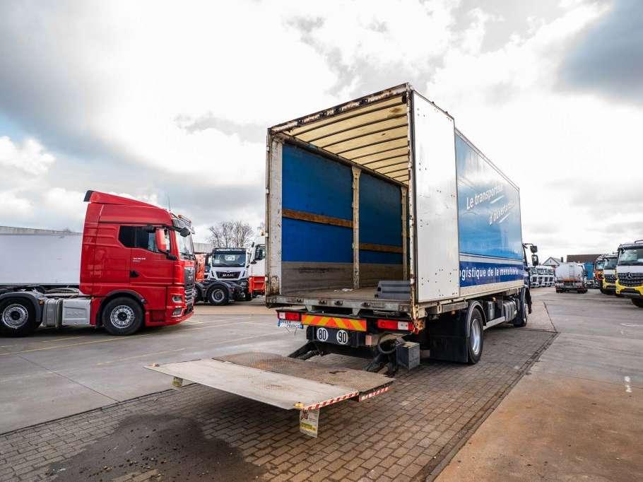 Renault PREMIUM 270 DXI +DHOLLANDIA Photo 10