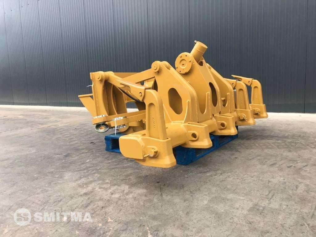 Caterpillar 120M2 Photo 2