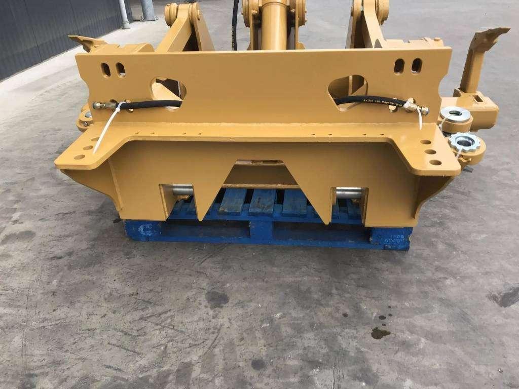 Caterpillar 120M2 Photo 3