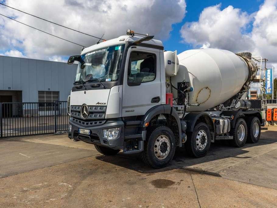 Mercedes-Benz AROCS 3240 BB + HARDOX 9m3 Photo 1
