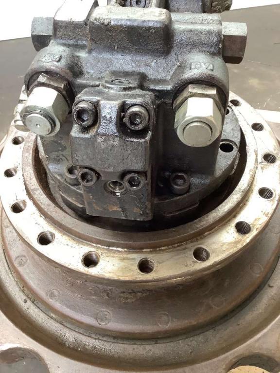 Translation motor for Fiat Hitachi Ex 235 Photo 4