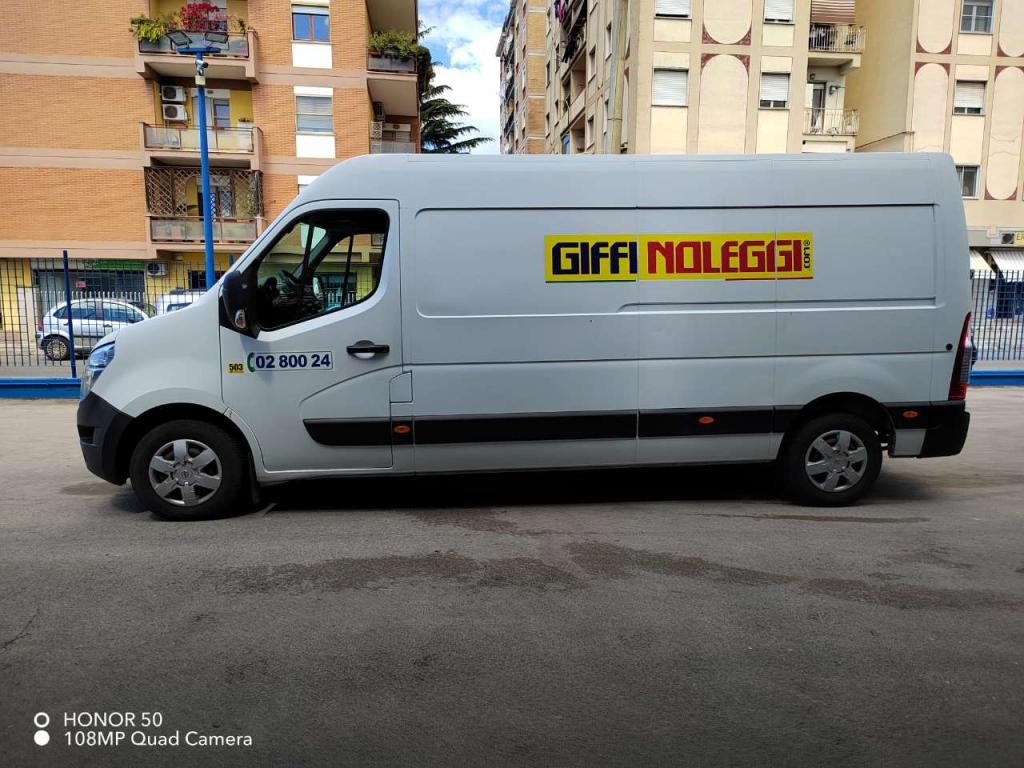 Nissan nv400 Photo 13