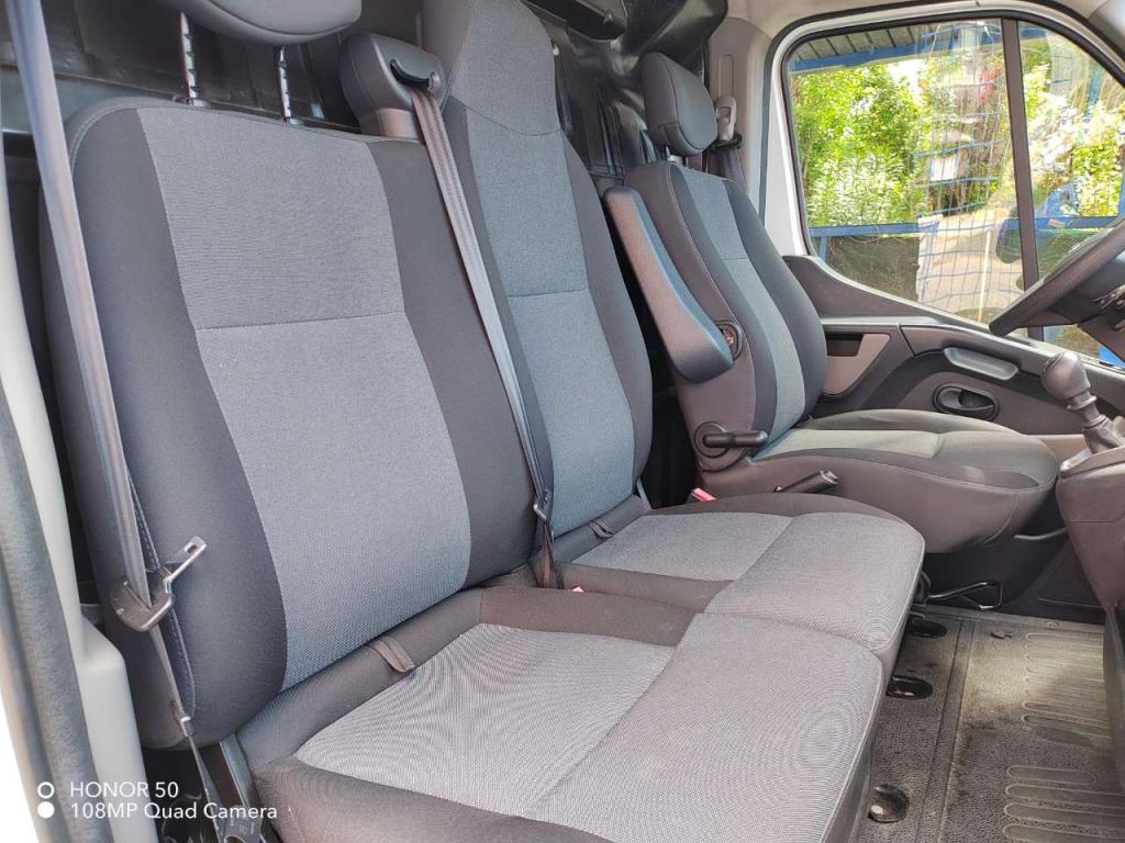 Nissan nv400 Photo 17