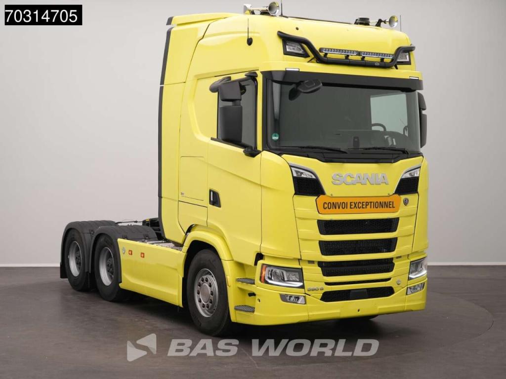 Scania S590 6X4 Full-Air Retarder 2xTanks Big-Axle Standklima Leder Navi Photo 3