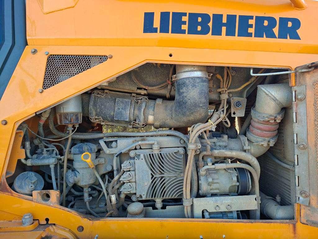 Liebherr PR726LGP Photo 13