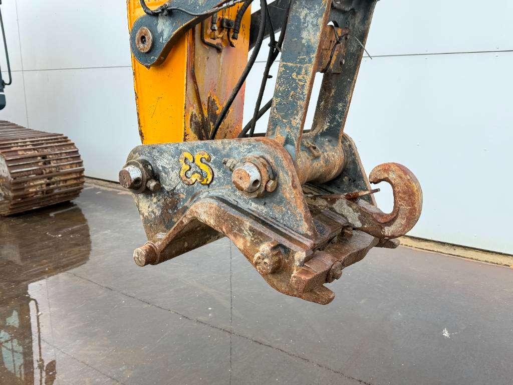 Hyundai HX220L - 360° Camera / Automatic Greasing Photo 19
