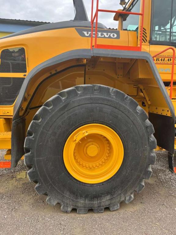 Volvo L220H Photo 8