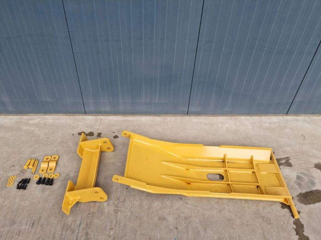 Caterpillar 120K Photo 1