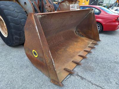 pin-on 2800 mm for Volvo L120F/G/H Loader bucket sold by Balavto