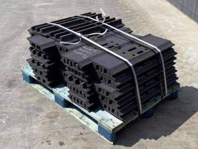 Undercarriage for Case CX330 / CX350 Shoes/Pads sold by Smitma B.V.