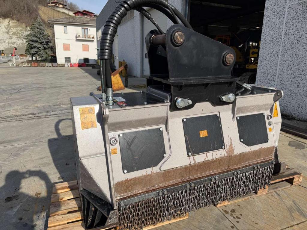 Fae UMM/EX-150 Photo 2