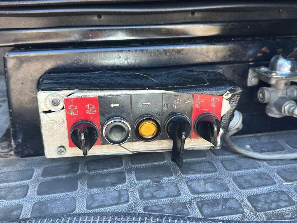 Volvo FL10 Photo 4