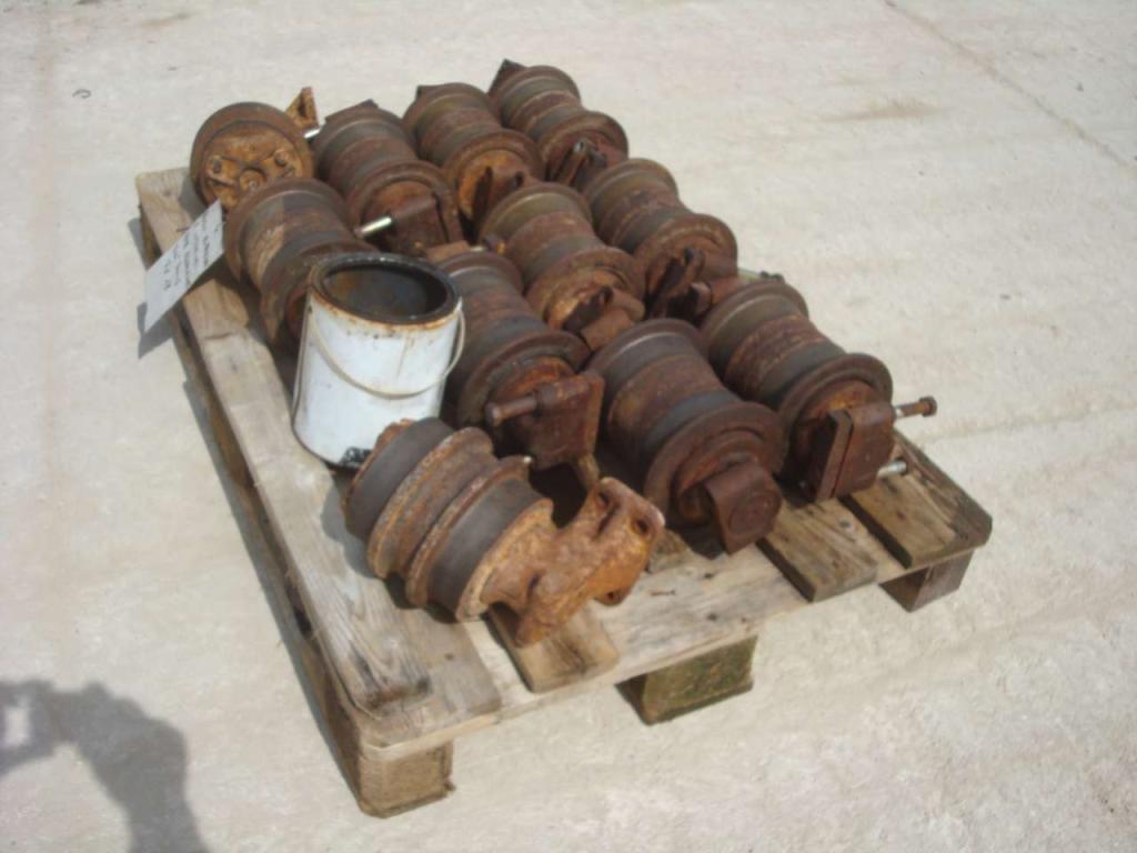 Upper and lower rollers for Fiat Allis FE 18 Photo 4