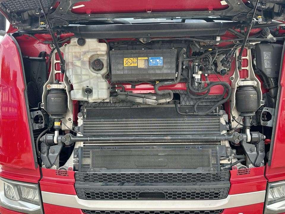 Scania R650 8x4 Photo 16