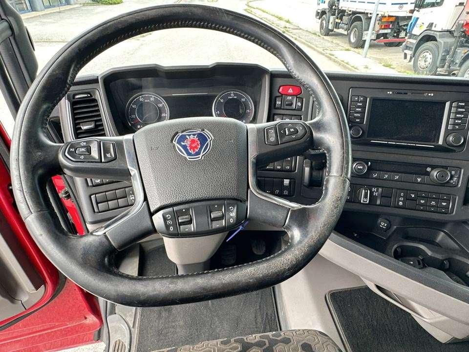Scania R650 8x4 Photo 22