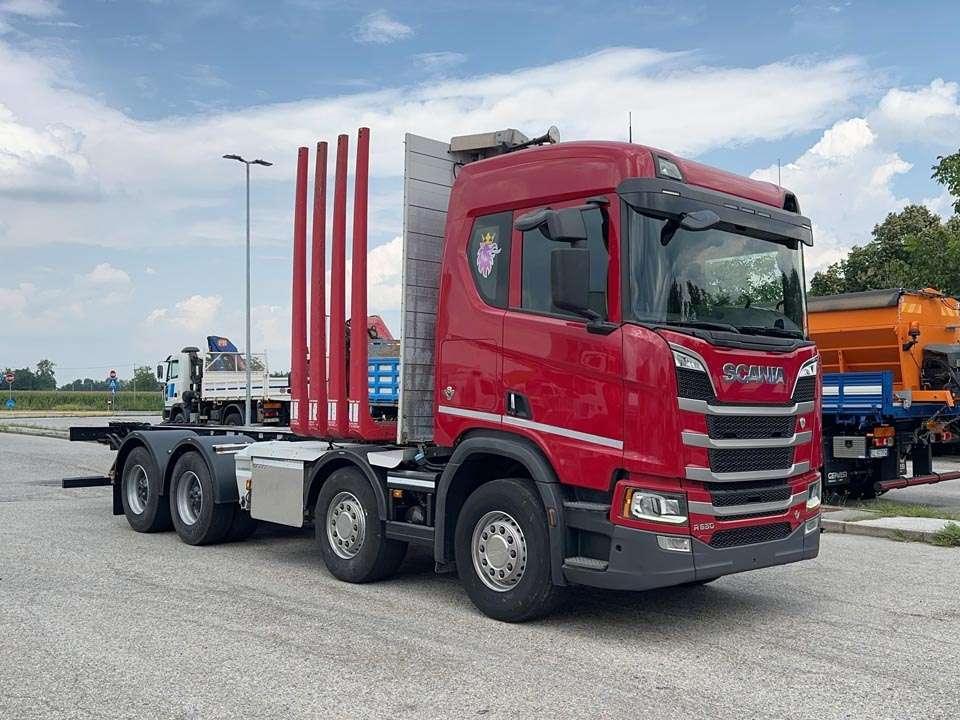 Scania R650 8x4 Photo 23