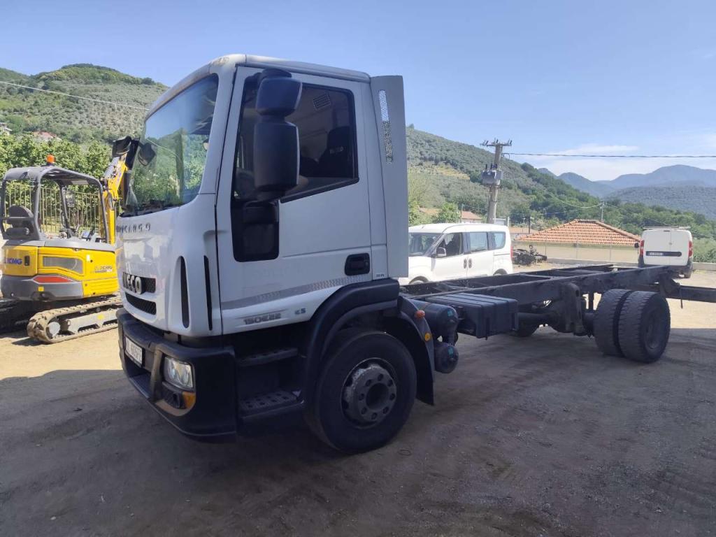 Iveco EUROCARGO 150E22P Photo 22