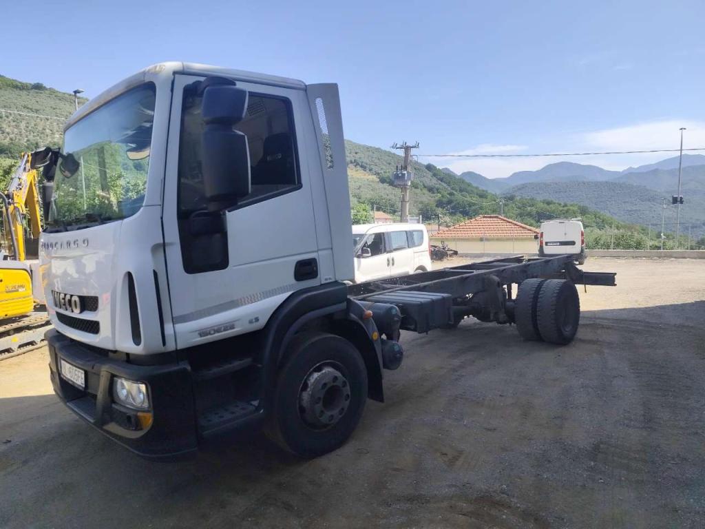 Iveco EUROCARGO 150E22P Photo 24