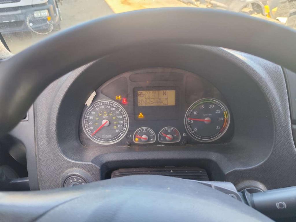 Iveco EUROCARGO 150E22P Photo 5