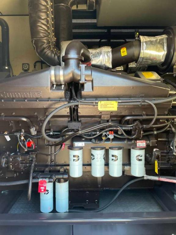 Cummins KTA38-G5 - 1100 kVA Generator - DPX-18815 Photo 10