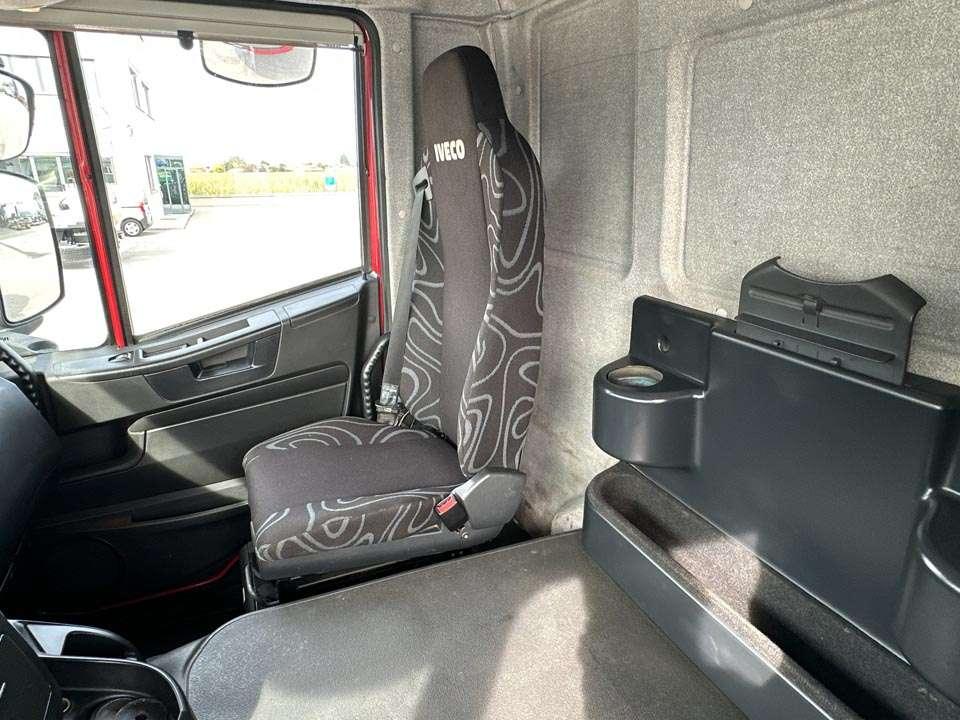 Iveco Stralis 460 4X2 Photo 18