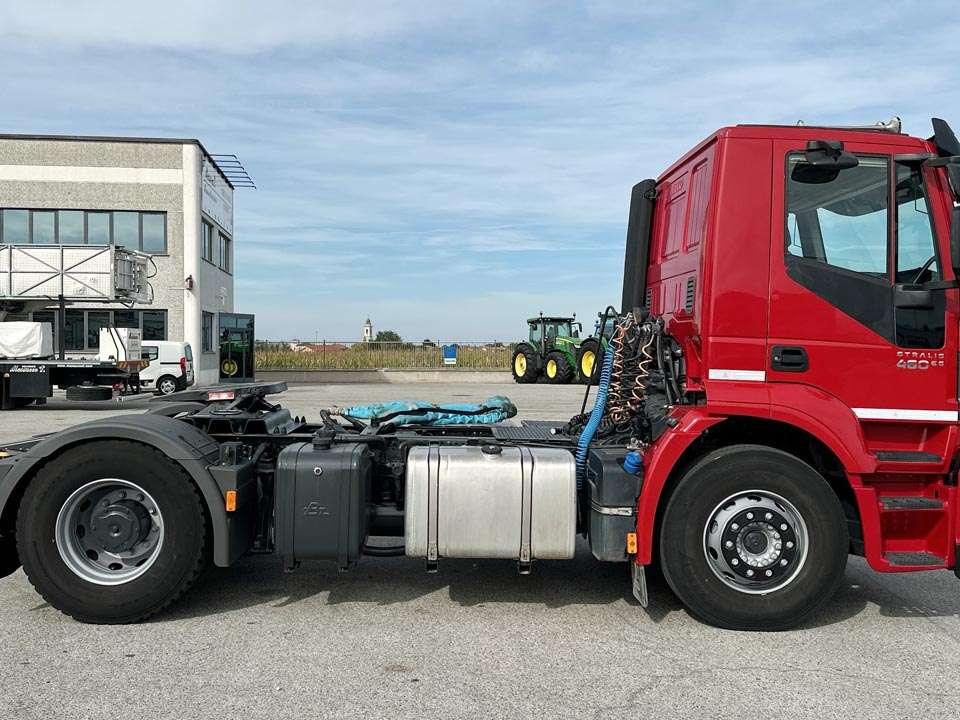 Iveco Stralis 460 4X2 Photo 23