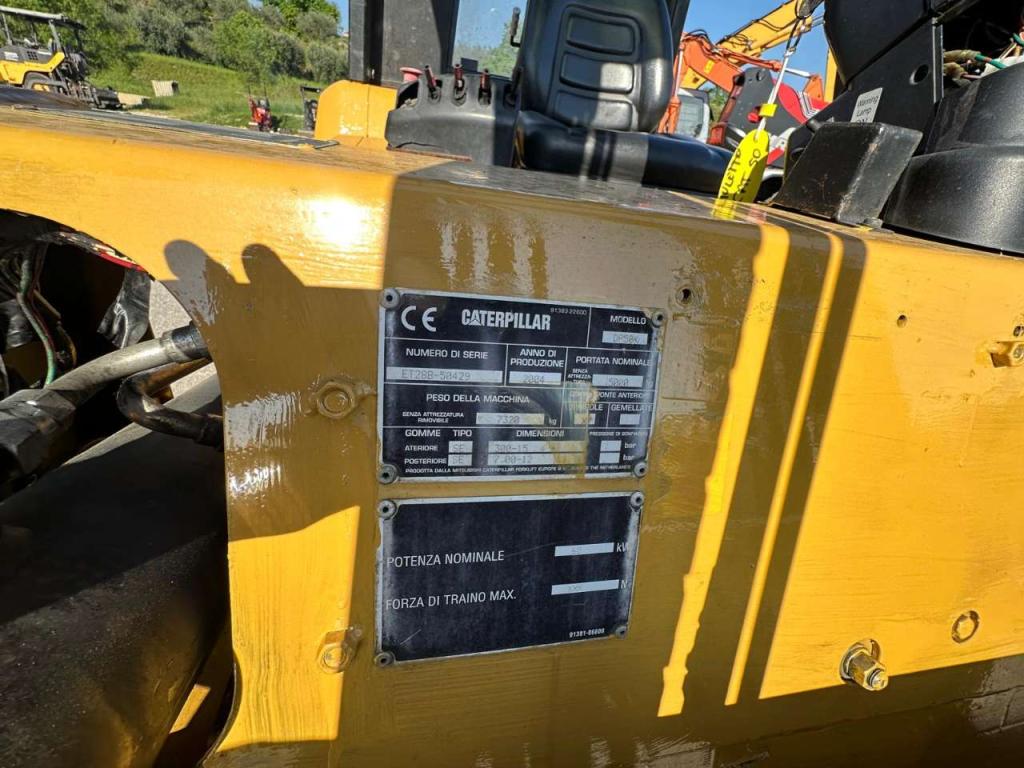 Caterpillar DP50K Photo 7