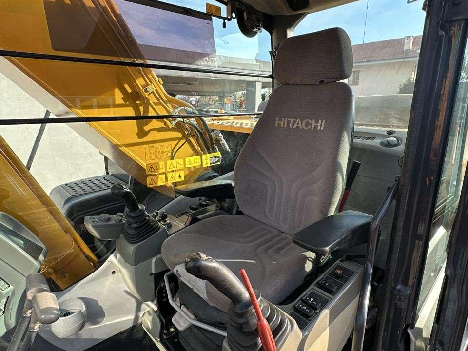 Hitachi X250LCN-5B Photo 17