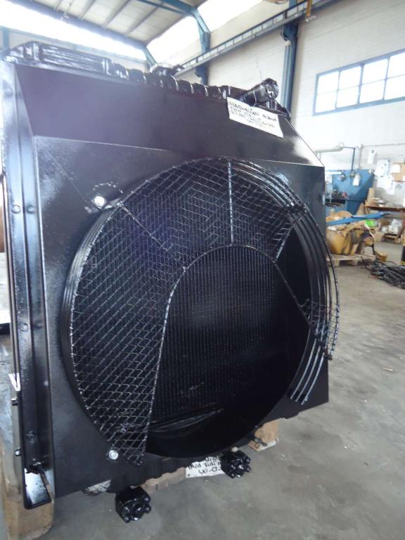 Water radiator for Fiat Hitachi W130 Photo 2