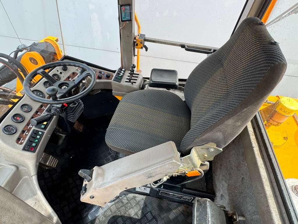 Ljungby Maskin L18 - 4rd Function / CDC Steering Photo 8