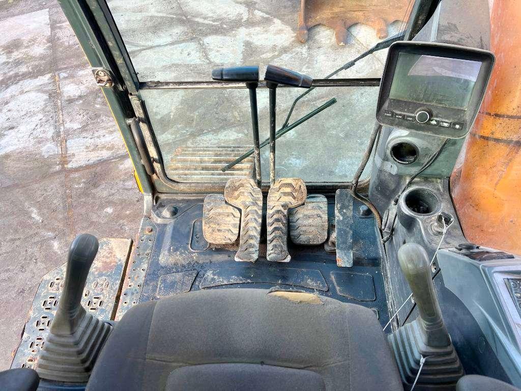 Hyundai R520LC-9 - Good Working Condition / CE Photo 8