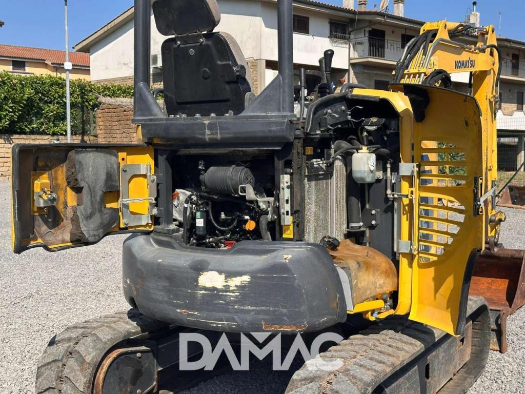 Komatsu PC26MR-3 Photo 18