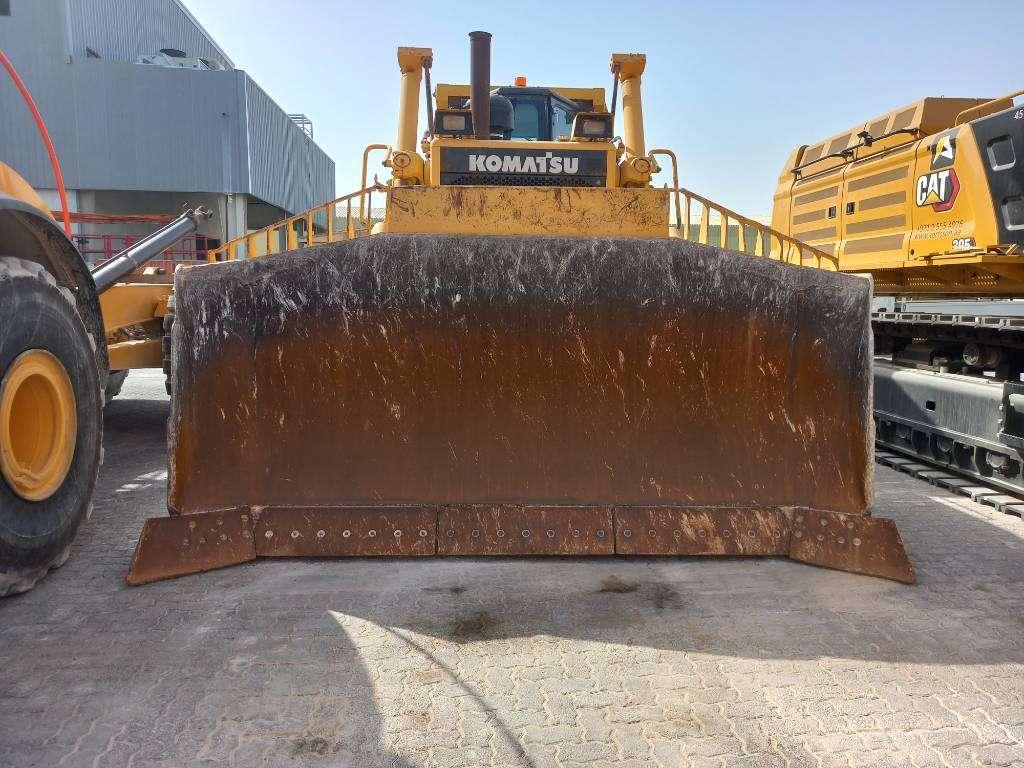 Komatsu D275A-5R (EXW - Abu Dhabi) Photo 3