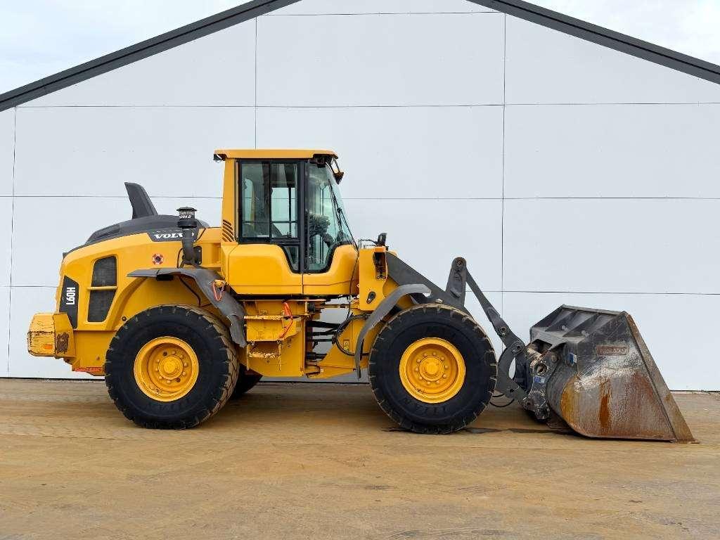 Volvo L60H - Backup Camera / Quick Coupler Photo 6