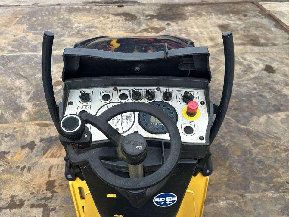 Bomag BW 80 AD-5 Photo 12