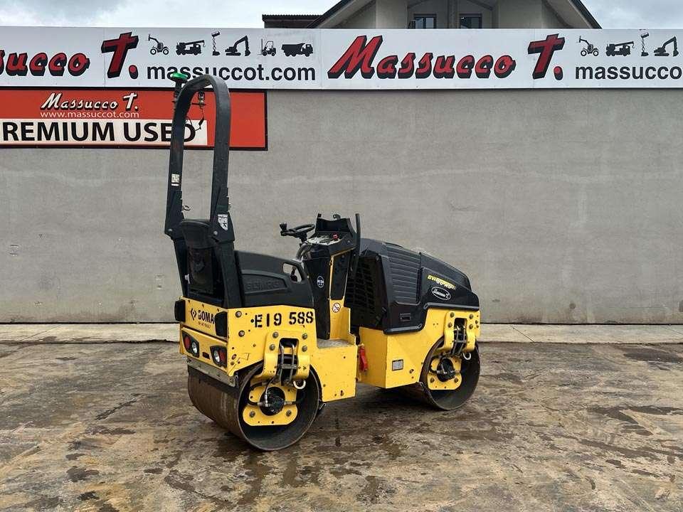 Bomag BW 80 AD-5 Photo 16