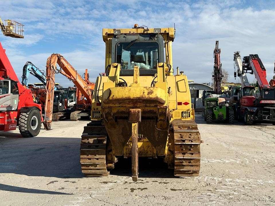Komatsu D275AX Photo 21