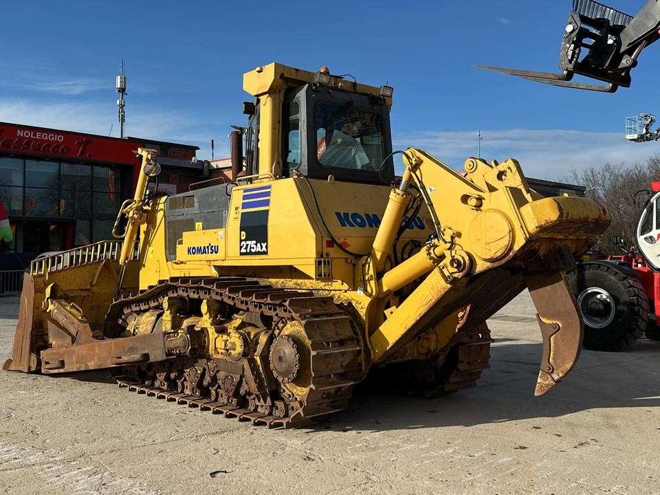 Komatsu D275AX Photo 3