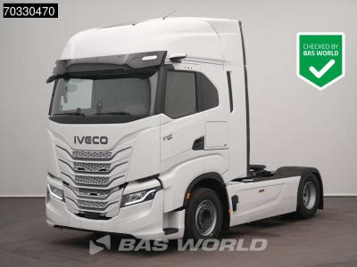 Iveco S-Way 500 4X2 NEW! Retarder 2x tanks Standklima ACC NAVI LED Mirrorcams sold by BAS World B.V.