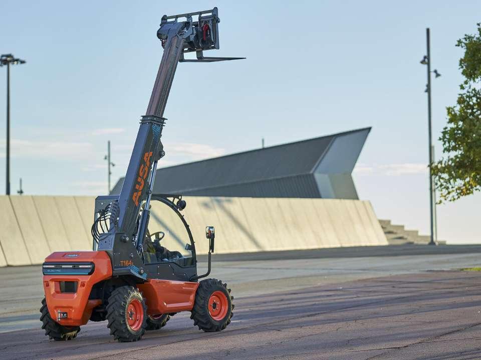 Ausa T164E Photo 1