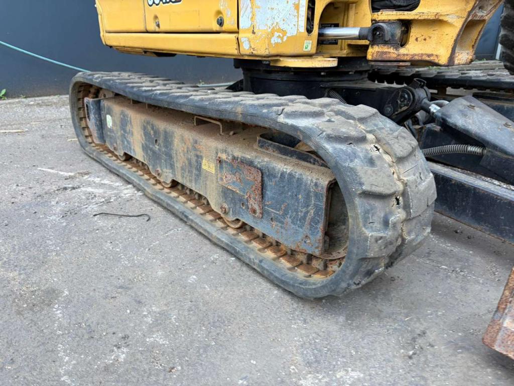 Caterpillar 301.8-05 Photo 23