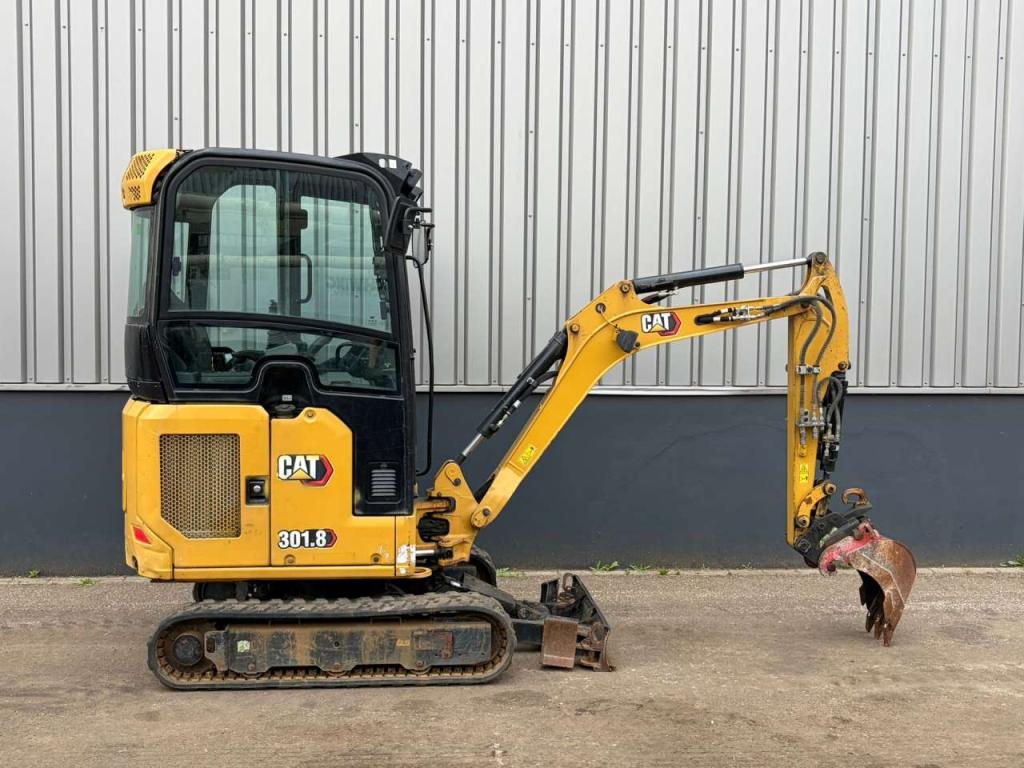 Caterpillar 301.8-05 Photo 5