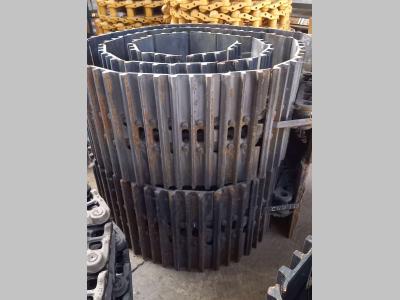 ITR Chain for New Holland Kobelco E305 sold by Fratelli Zenzalari S.r.l.