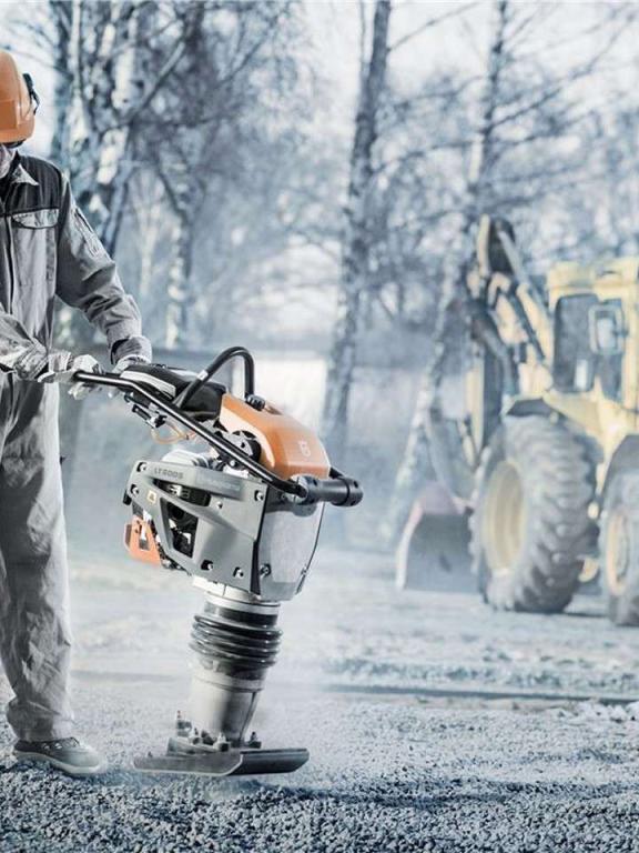 EMM Husqvarna LT6005 Photo 4
