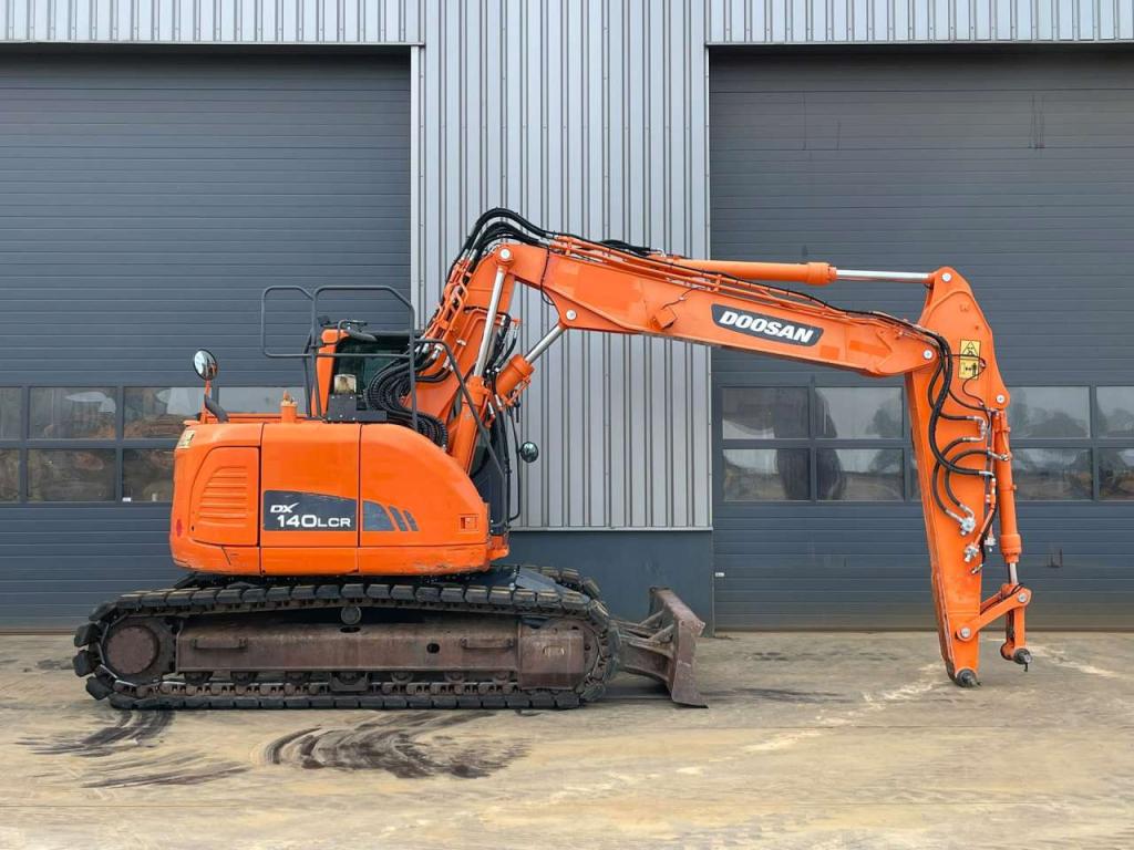 Doosan DX140LCR-3 Photo 6