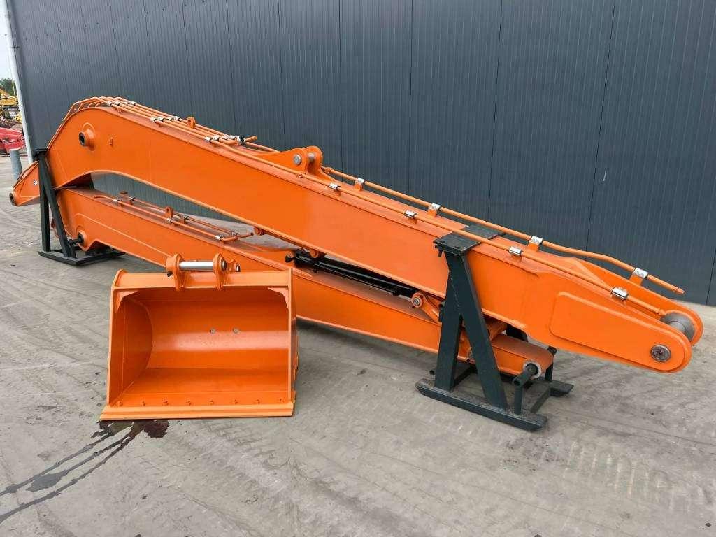 Long reach arm for Hitachi ZX225 18m Set Photo 6