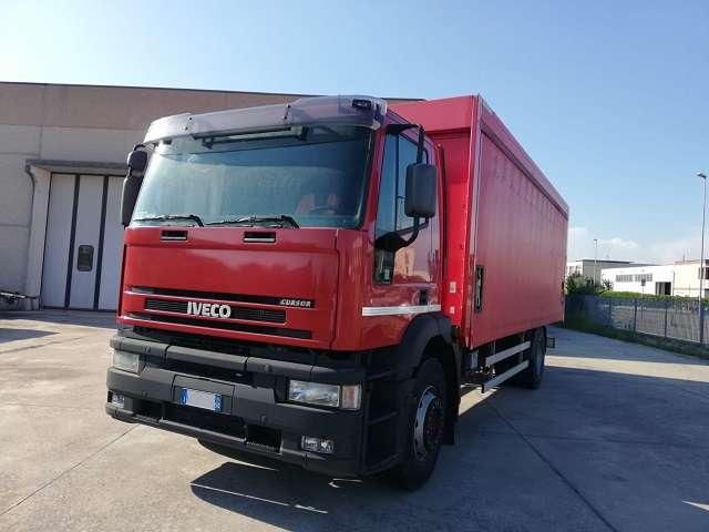 Iveco Cursor 190E31 Photo 6