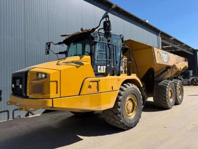 Caterpillar 735 04A sold by Smitma B.V.