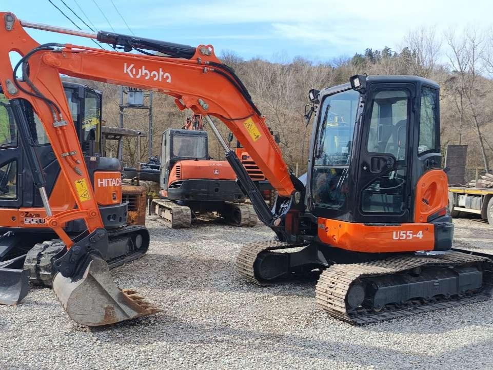 Kubota U55-4 Photo 1